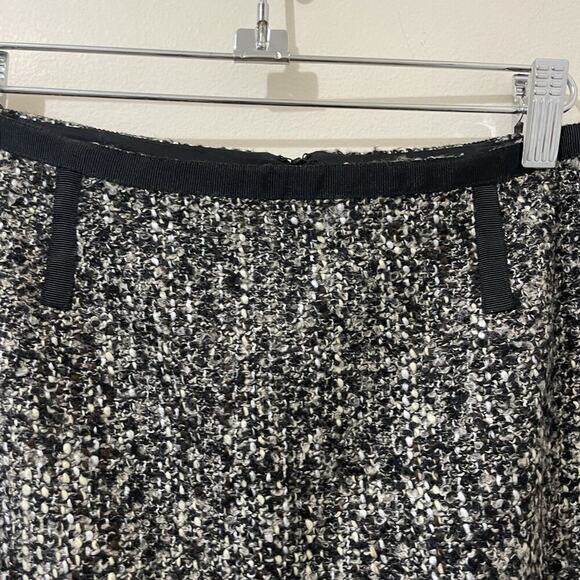 TALBOTS Textured Tweed Wool Blend Pencil Skirt Office Grainy Size 4P Petite - Picture 3 of 9